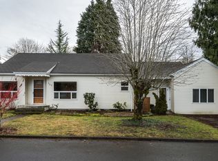 560 NW Dale Ave, Portland, OR