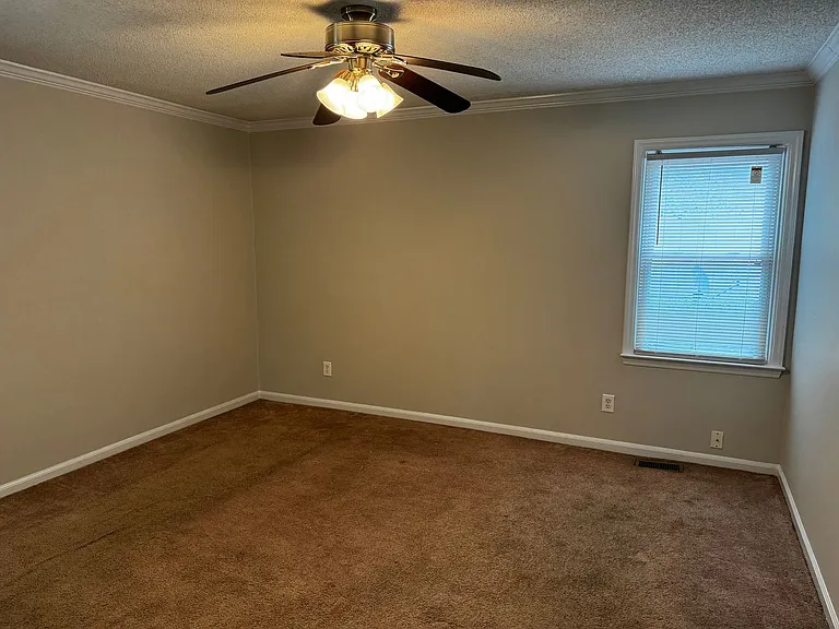 1862 Geiberger Dr — Photo 15
