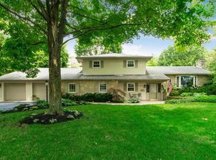 2226 Sheringham Rd, Columbus, OH 43220