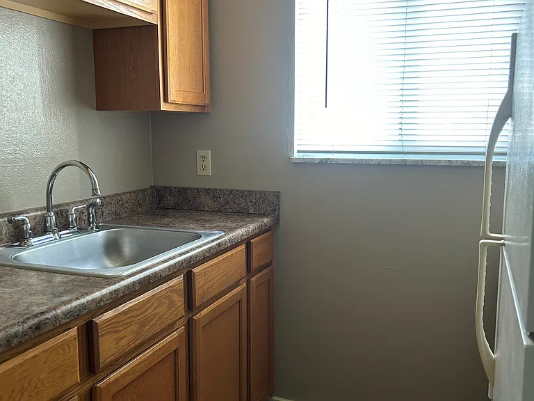 Harbor House — Photo 11