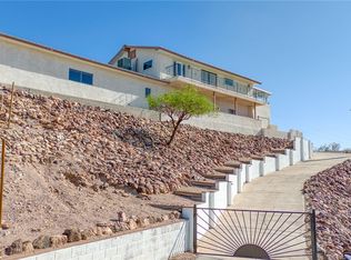 3194 Sycamore Ave, Bullhead City, AZ 86429