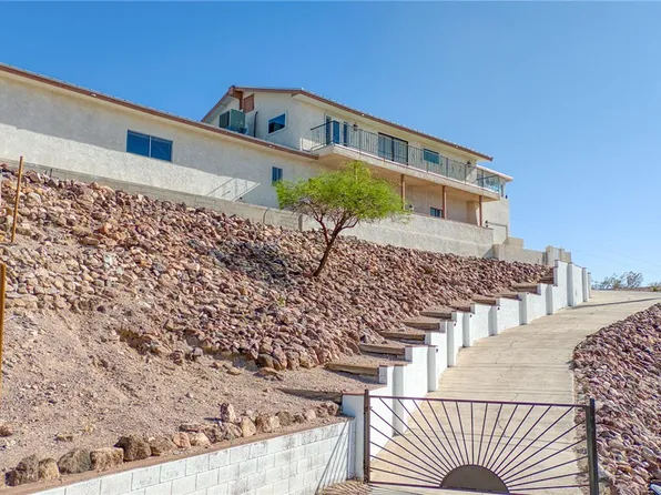 3194 Sycamore Ave, Bullhead City, AZ 86429