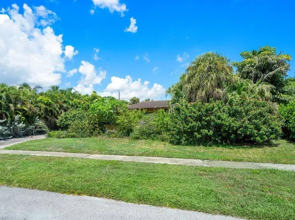 335 NE 5th Street, Boca Raton, FL 33432