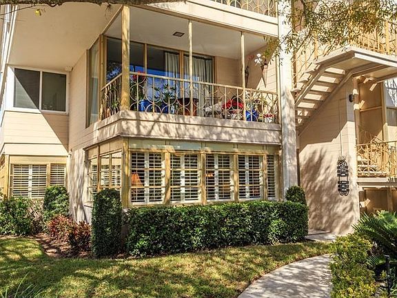 2nd image of 311 Morse Blvd #1