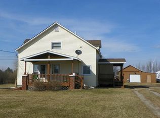 8266 N McClelland Rd, Breckenridge, MI 48615
