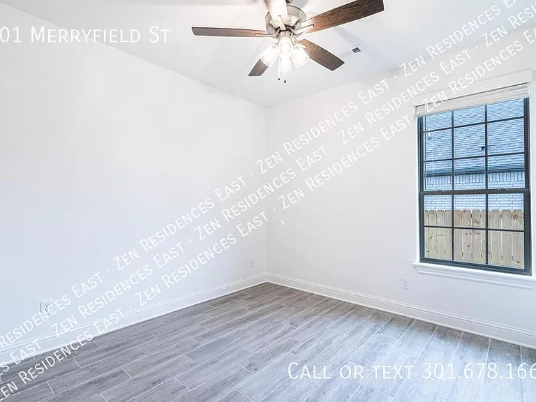 801 Merryfield St — Photo 12