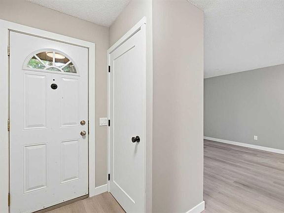4th image of 420 W Grier Ave NE #34