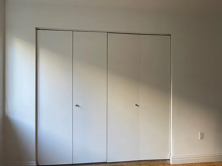 1500 Lexington Ave #8P — Photo 15