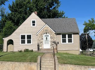 3816 N 60th St, Omaha, NE 68104