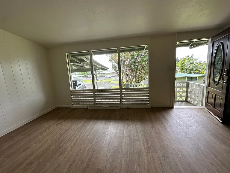 1770 Kilauea Ave — Photo 3