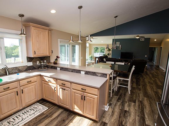 5th image of 9519 E Napier Ave
