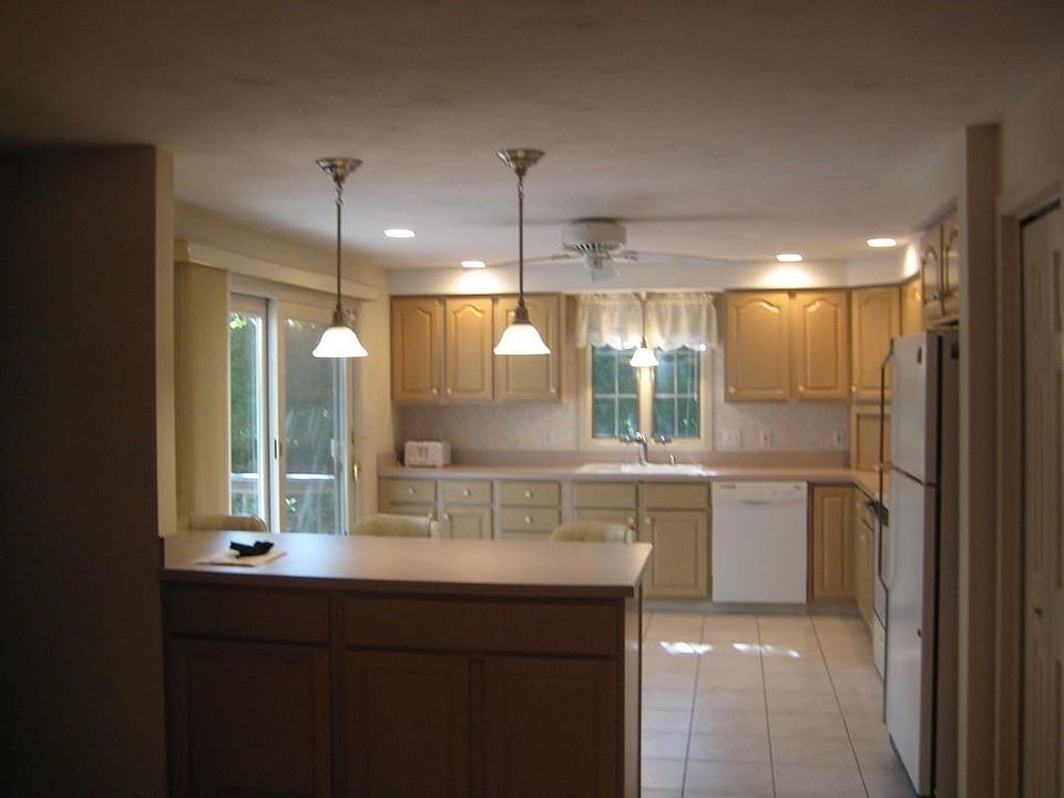 75 Polaris Dr, Mashpee, MA 02649 Zillow