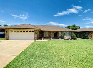 4602 Wheatland St, Enid, OK 73703