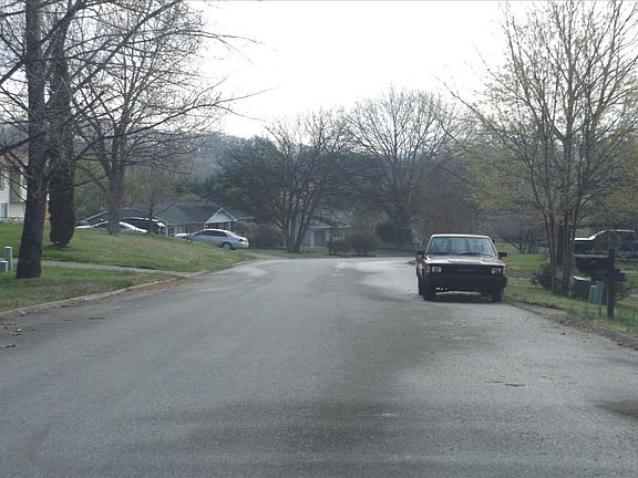 5th image of 10210 Misty Brook Ln