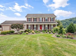 119 Lakeview Pl, Clinton, TN 37716