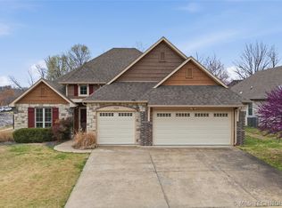 1124 W Fargo Dr, Broken Arrow, OK 74012