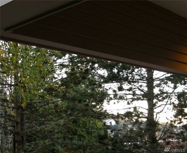 8005 SE 33rd Pl APT B, Mercer Island, WA, 98040