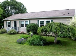 151 Dunbar Rd, Cambridge, NY 12816