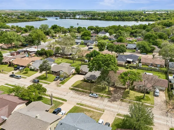 1918 Normandy Dr, Irving, TX 75060