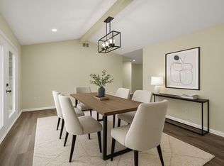 531 Edgebrook Dr, Houston, TX 77034