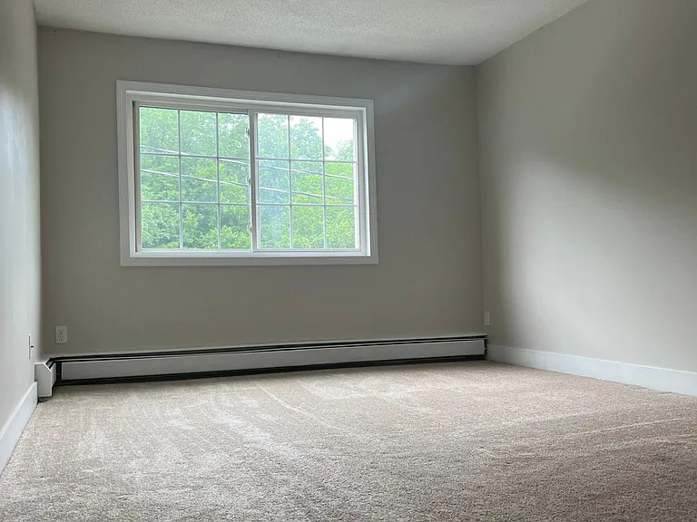 379 Huse Rd #37 — Photo 16
