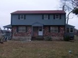 58 Kanawha Ave, Agawam, MA 01001