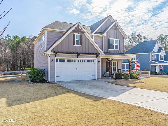 2nd image of 541 Abbey Road