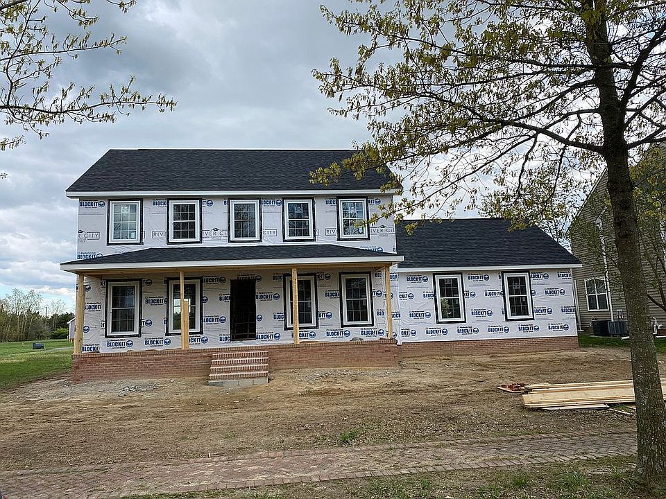 2nd image of 303 Edmonson Ln