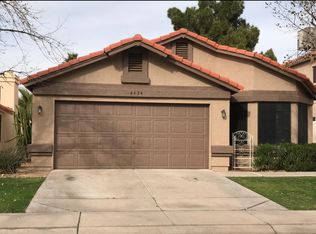 4424 E Amberwood Dr, Phoenix, AZ 85048