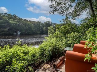 175 Saddle Hill Rd, Stamford, CT 06903