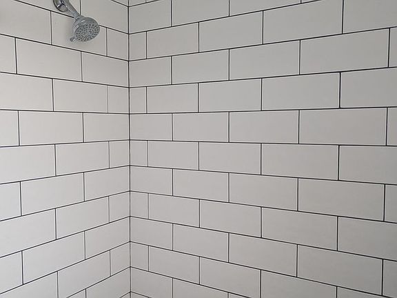 5th image of 2419-21 N Neva Ave #2421-104