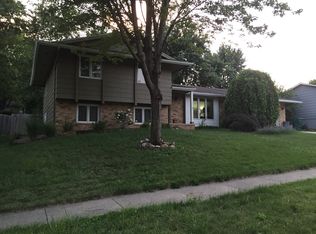 409 N 14th St, Indianola, IA 50125