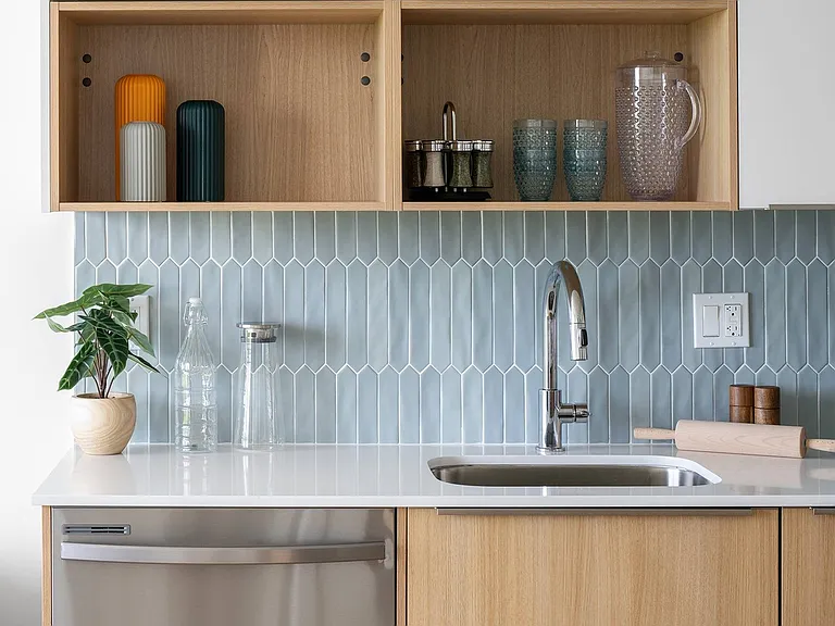 Modern Kitchen Cabinets