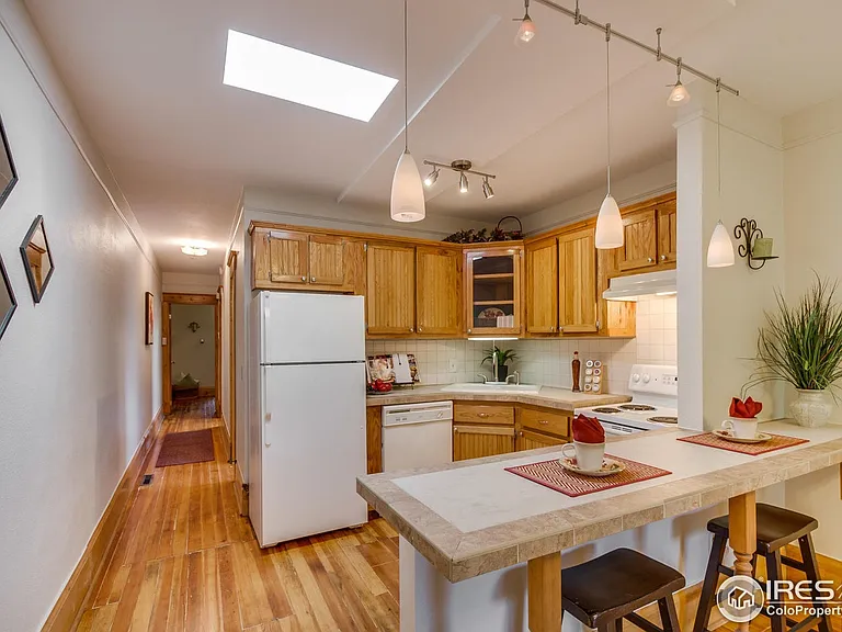3449 Decatur St — Photo 2