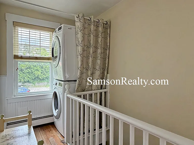 410 Thames St #2 — Photo 23