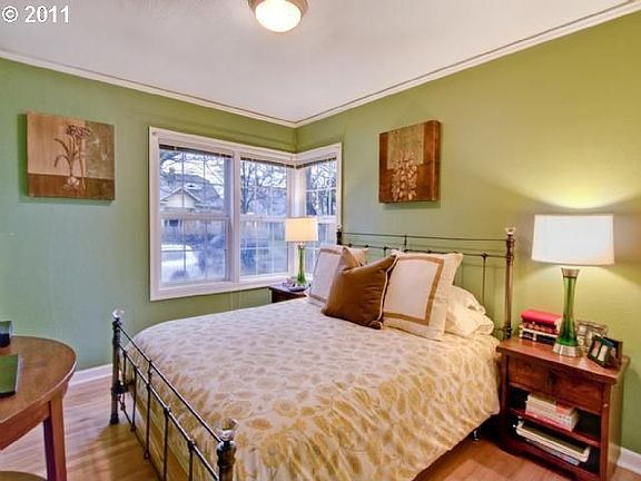 1st bedroom