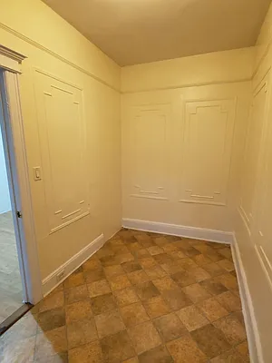 Rented by Bold New York | media 12