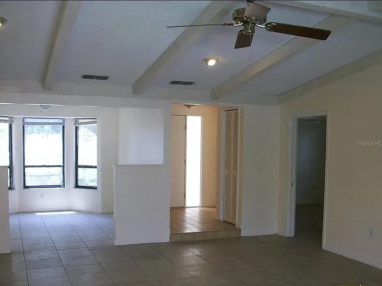 1649 Georgetowne Blvd — Photo 2