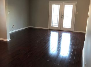 1240A Pine Grv, Bristol, PA 19007