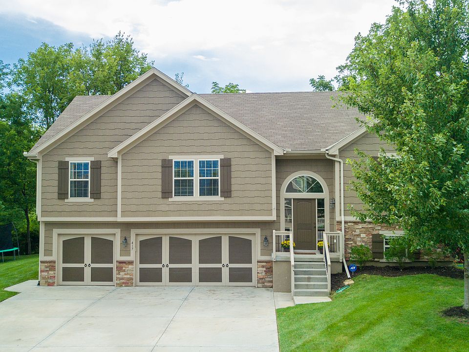1st image of 417 Deer Dr