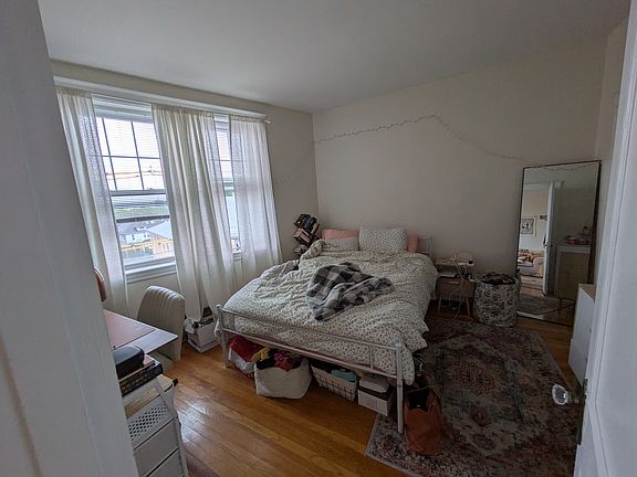 5th image of 206 Massachusetts Ave Unit 8B