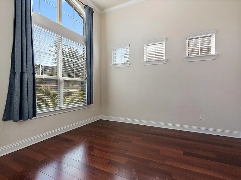 8417 Evelina Trl — Photo 7