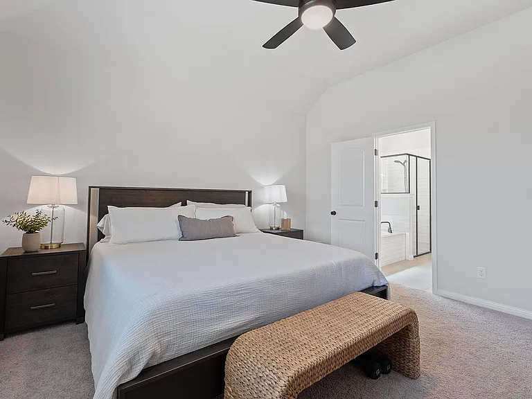 179 Kings Canyon Dr — Photo 13