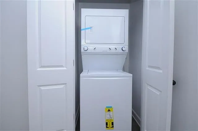 528 E Parkway North Ave #9 — Photo 15