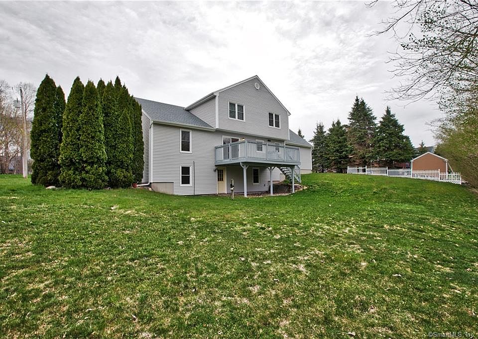 1995 Cutspring Rd, Stratford, CT 06614 Zillow