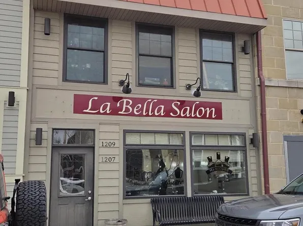 1207 Bridge STREET #1209, Grafton, WI 53024