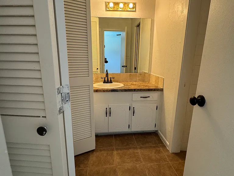 5605 Briargrove Dr — Photo 26