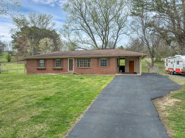 8848 W Simpson Rd, Knoxville, TN 37920