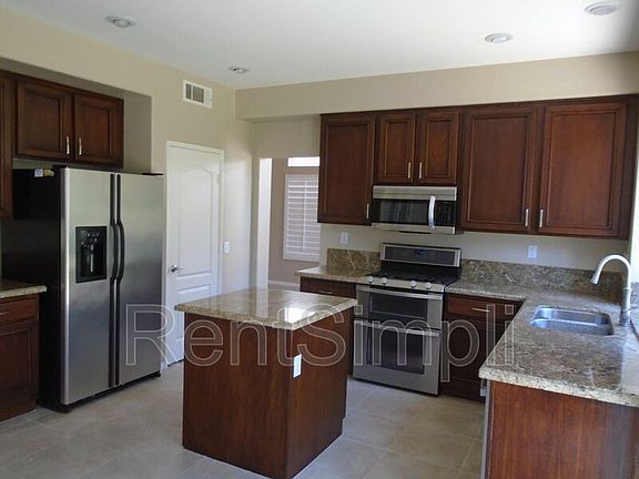 5th image of 32126 Camino Nunez