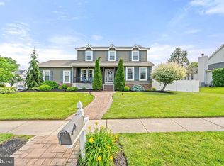 1220 Royal Ln, West Deptford, NJ 08086
